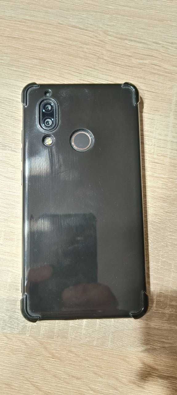 Telefon Sharp Aquos S3 4/64