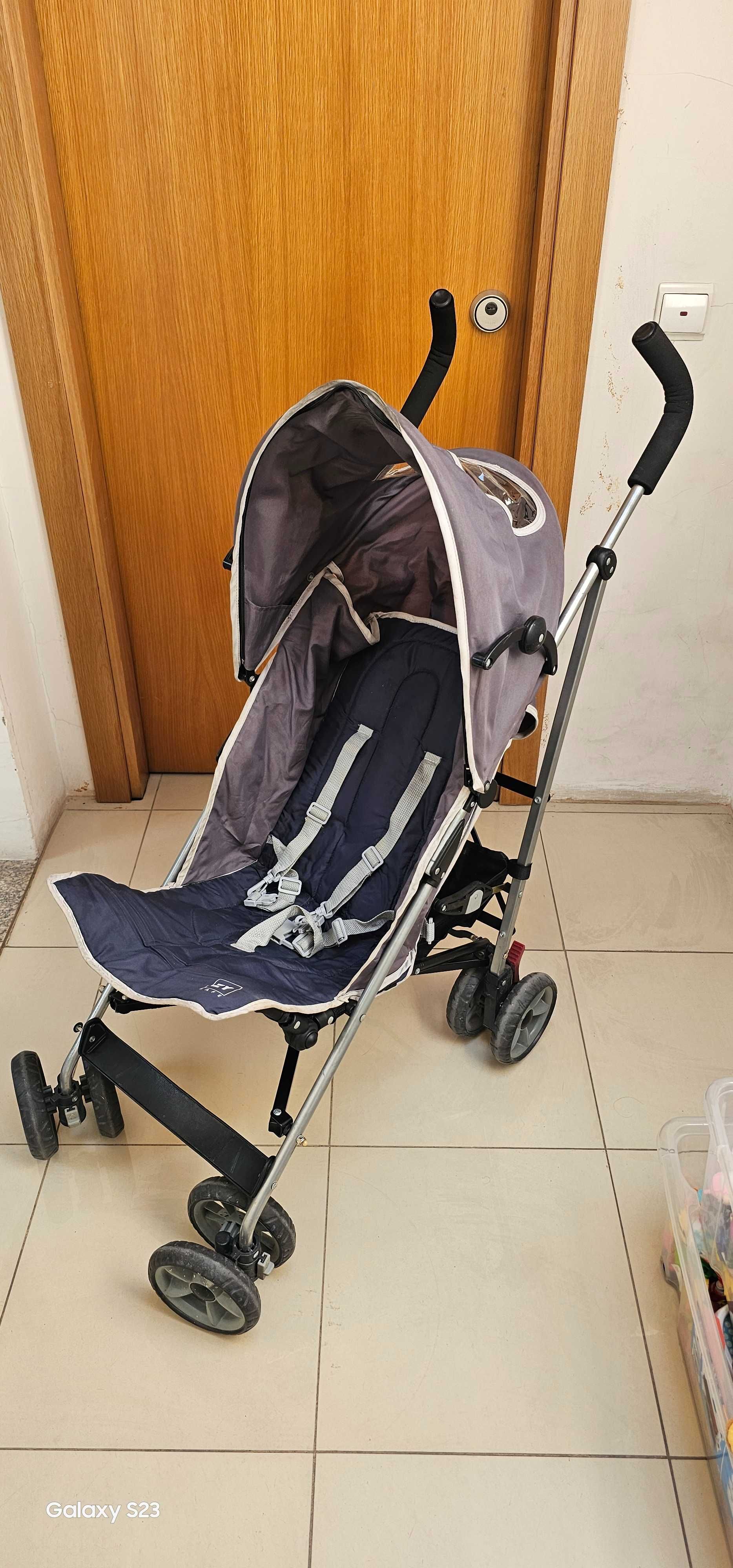 Carrinho de Bebé ( em bom estado )