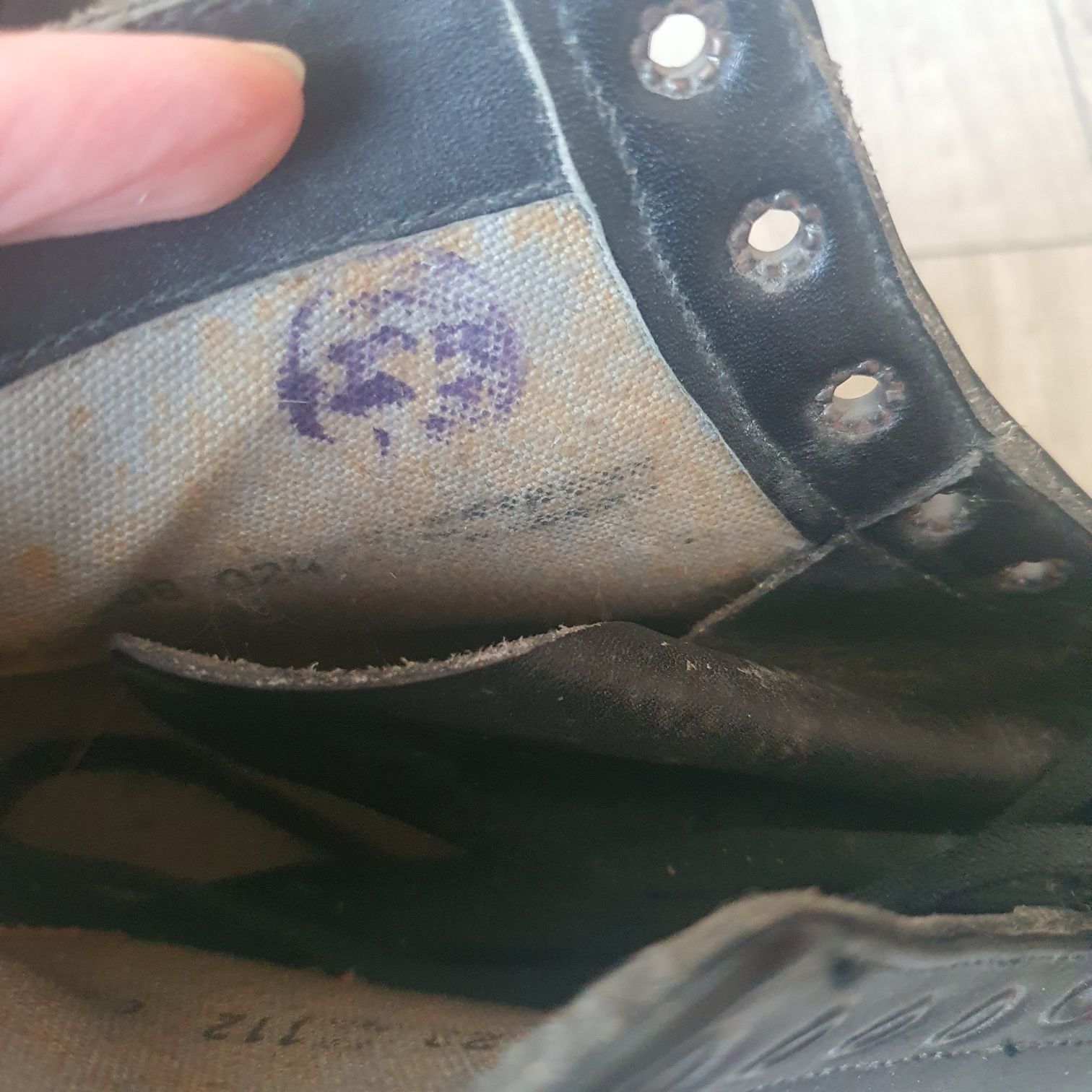 Buty wojskowe kute z 1969 roku