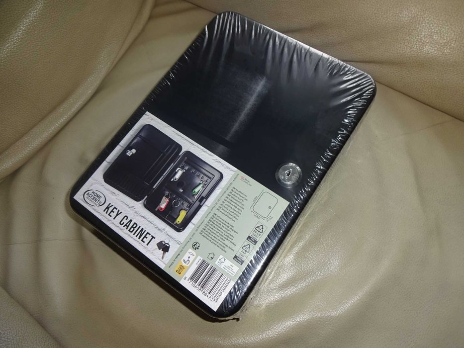 Home Accents Key Cabinet metalowa szafka kasetka skrzynka na klucze