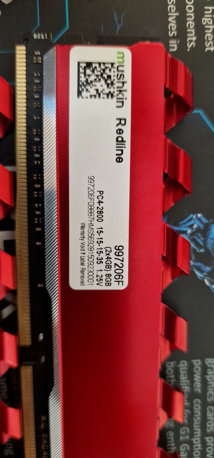Pamięć RAM DDR4 Mushkin Redline Frostbyte 2x4GB 2800Mhz