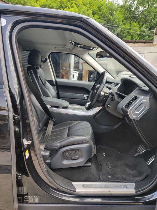 Розбірка Ренж Ровер запчастини шрот Range Rover Sport 3.0 розборка