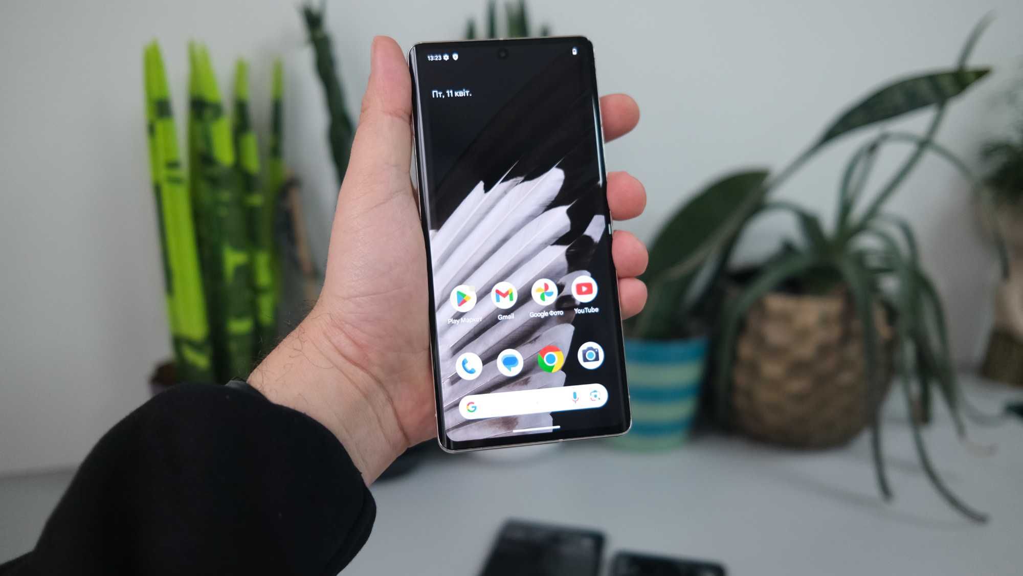 Google Pixel 7 Pro 12/128GB Neverlock Асортимент уцінка