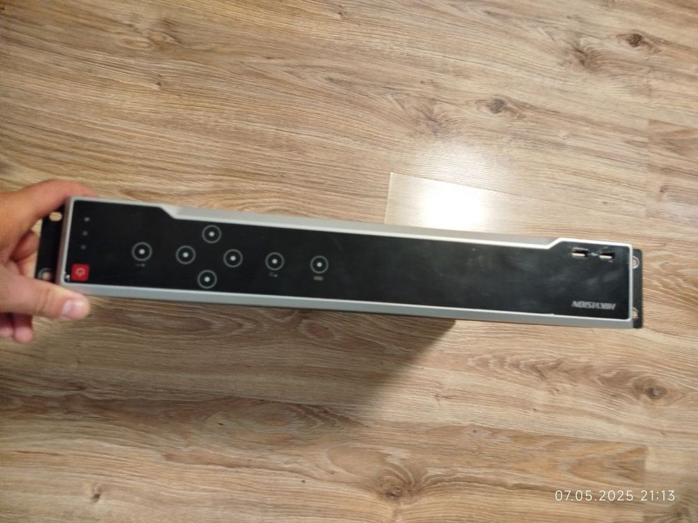 16-ти канальный IP видеорегистратор DS-7716NI-K4