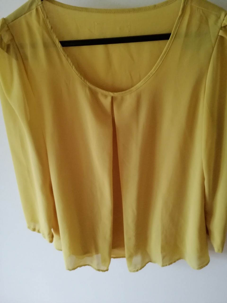 Blusinha amarelo