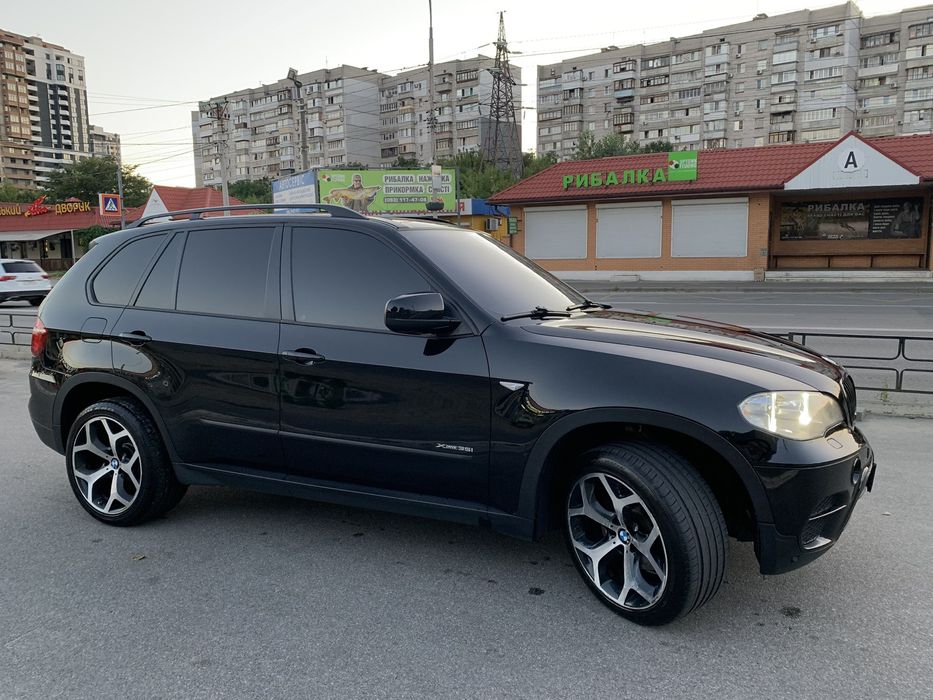 Продам BMW X5 е70 Biturbo