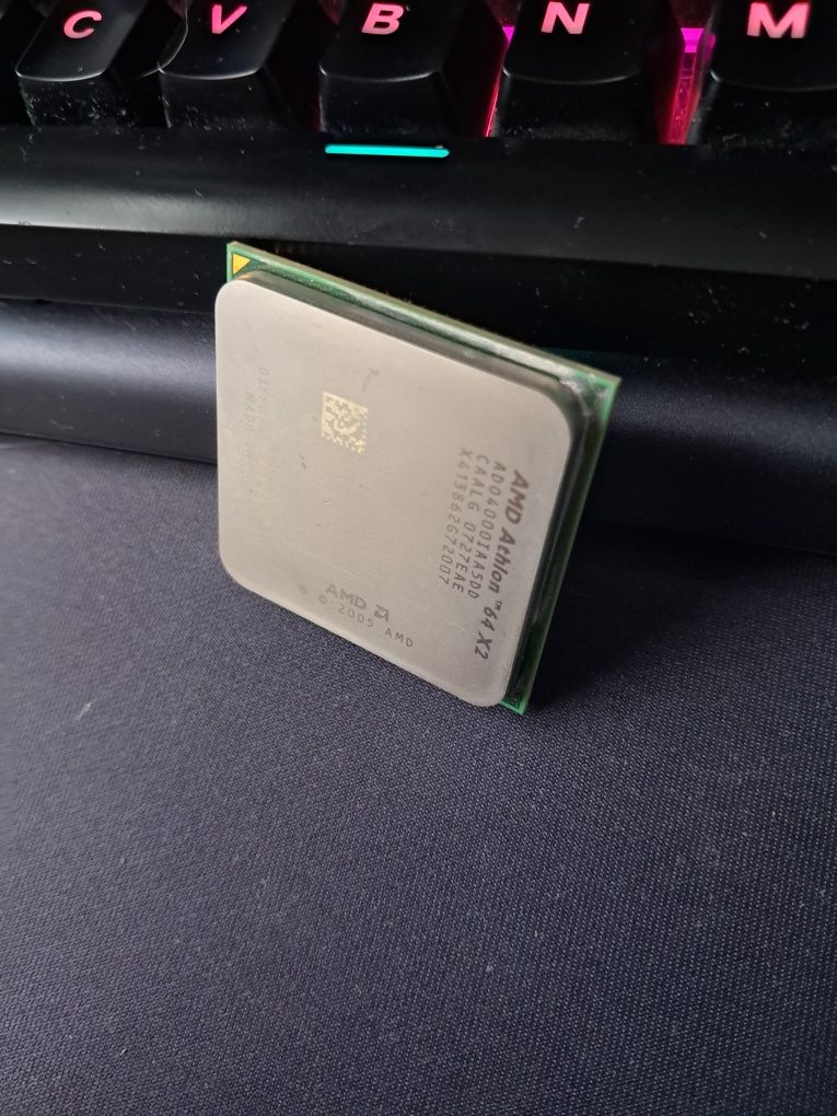 Procesor AMD Athlon 64 X2 2005r