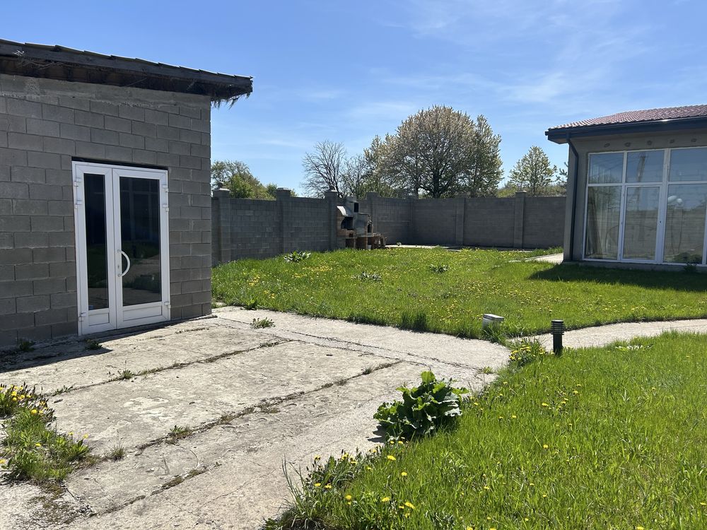 Продаж будинку село Радиславка