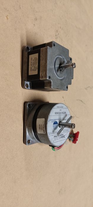 Motores stepper| Stepper motors - 5 POR 5€