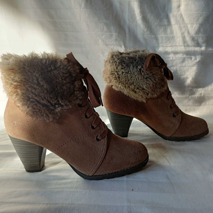 Tamaris botki ocieplane roz. 37 dł. wkł.23,5 cm- skóra -stan bdb