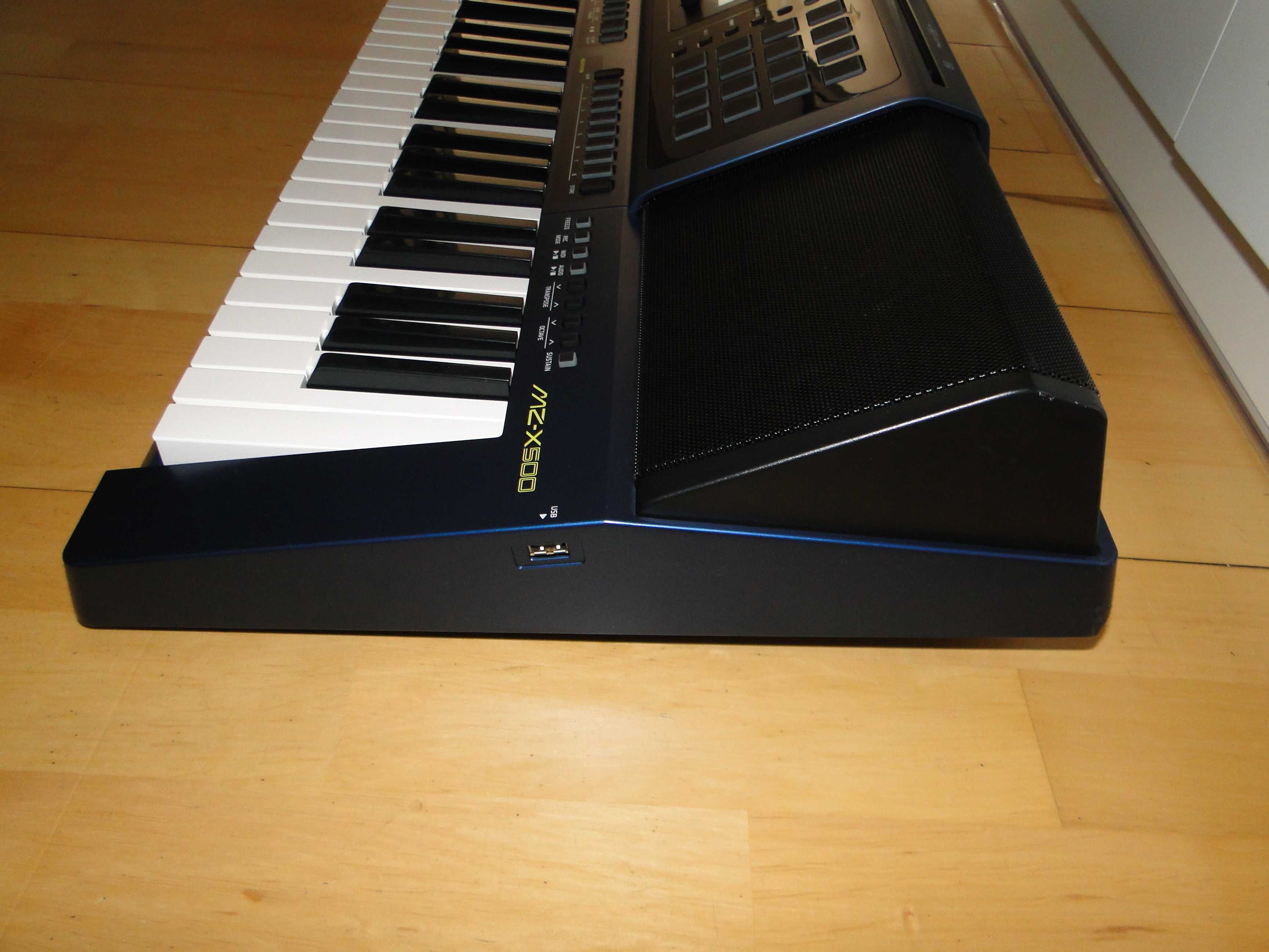 Profesjonalny Keyboard Arranger CASIO MZ-X500.Piękne Brzmienie.Okazja