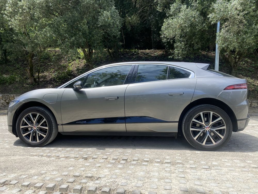 Jaguar I Pace EV 400 SE