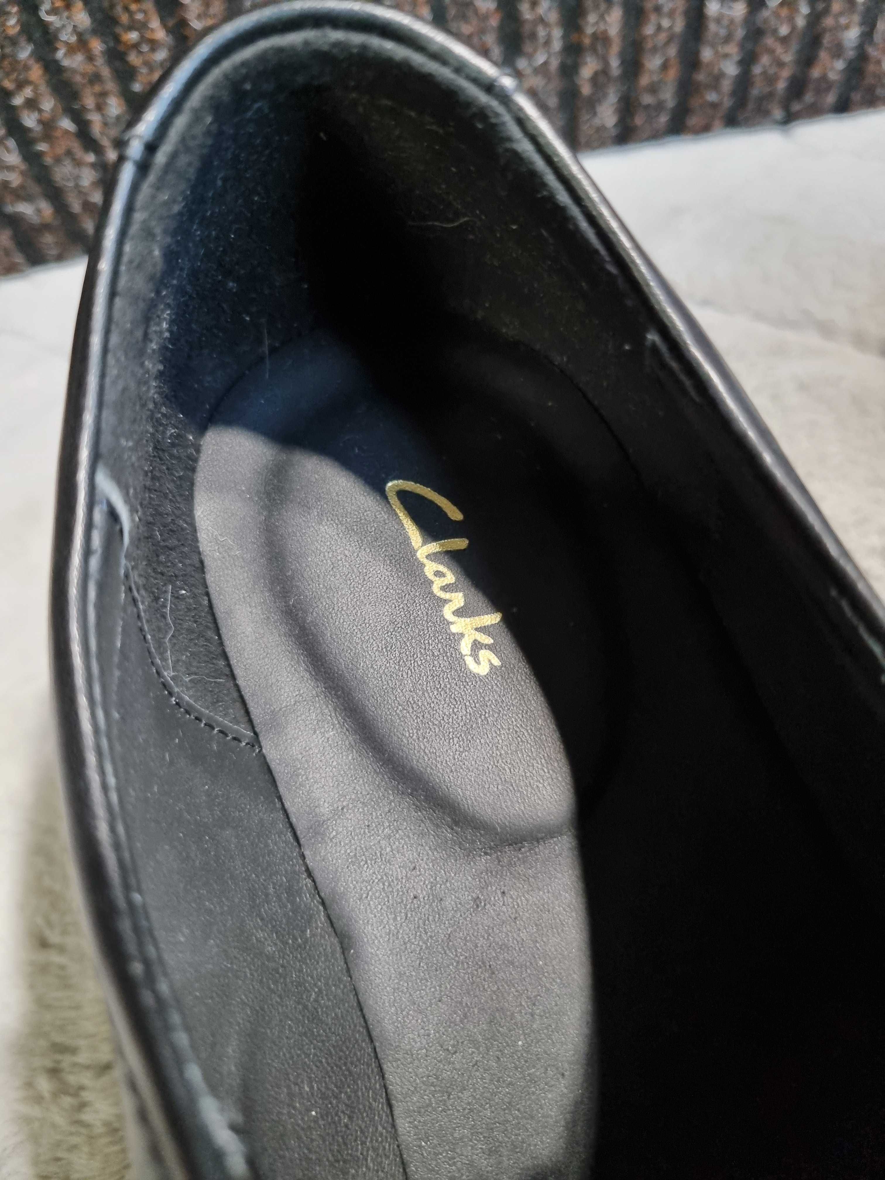 Półbuty Clarks Howard Walk, 43