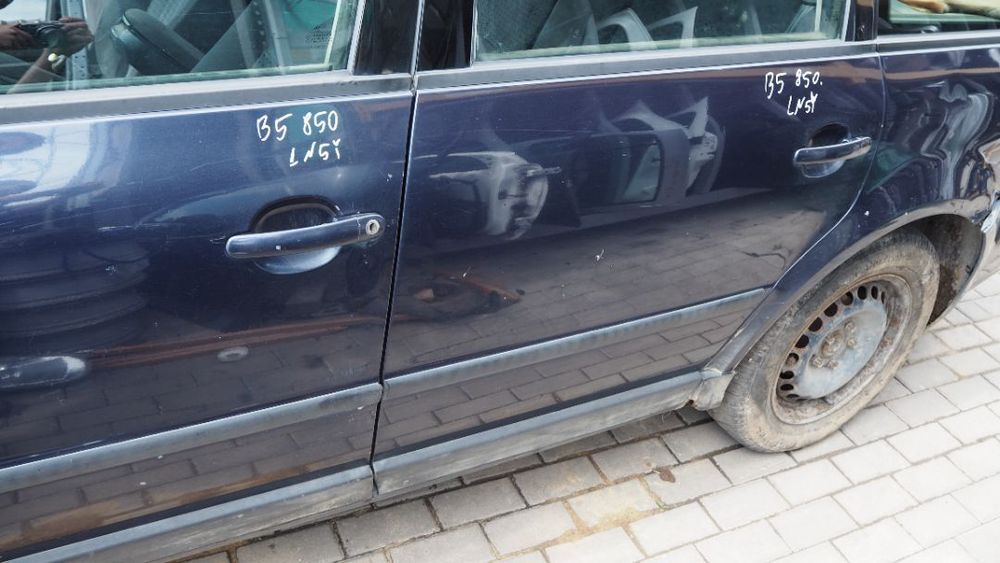 Drzwi Lewe Tylne Lewy Tył VW Passat B5 96-04 LN5Y Kombi