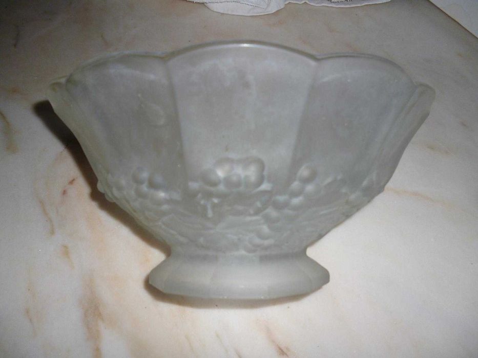 Taça ou fruteira de pé baixo e vidro fosco vintage 27x12cm