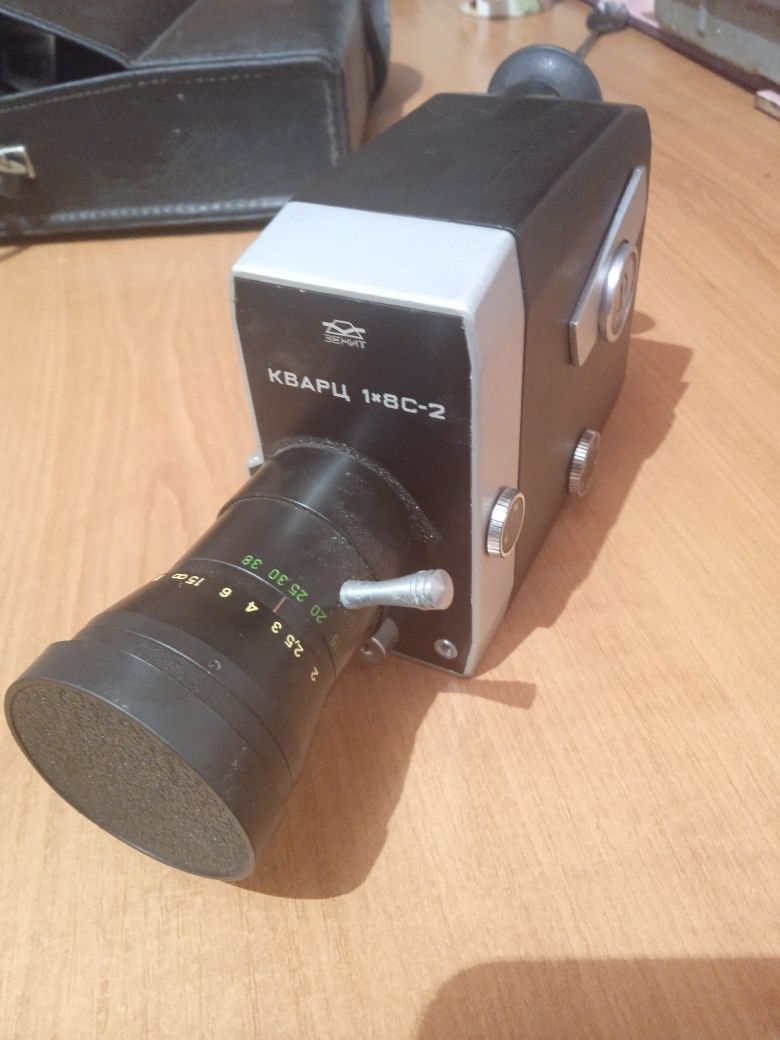Видеокамера зенит кварц 1х8С-2