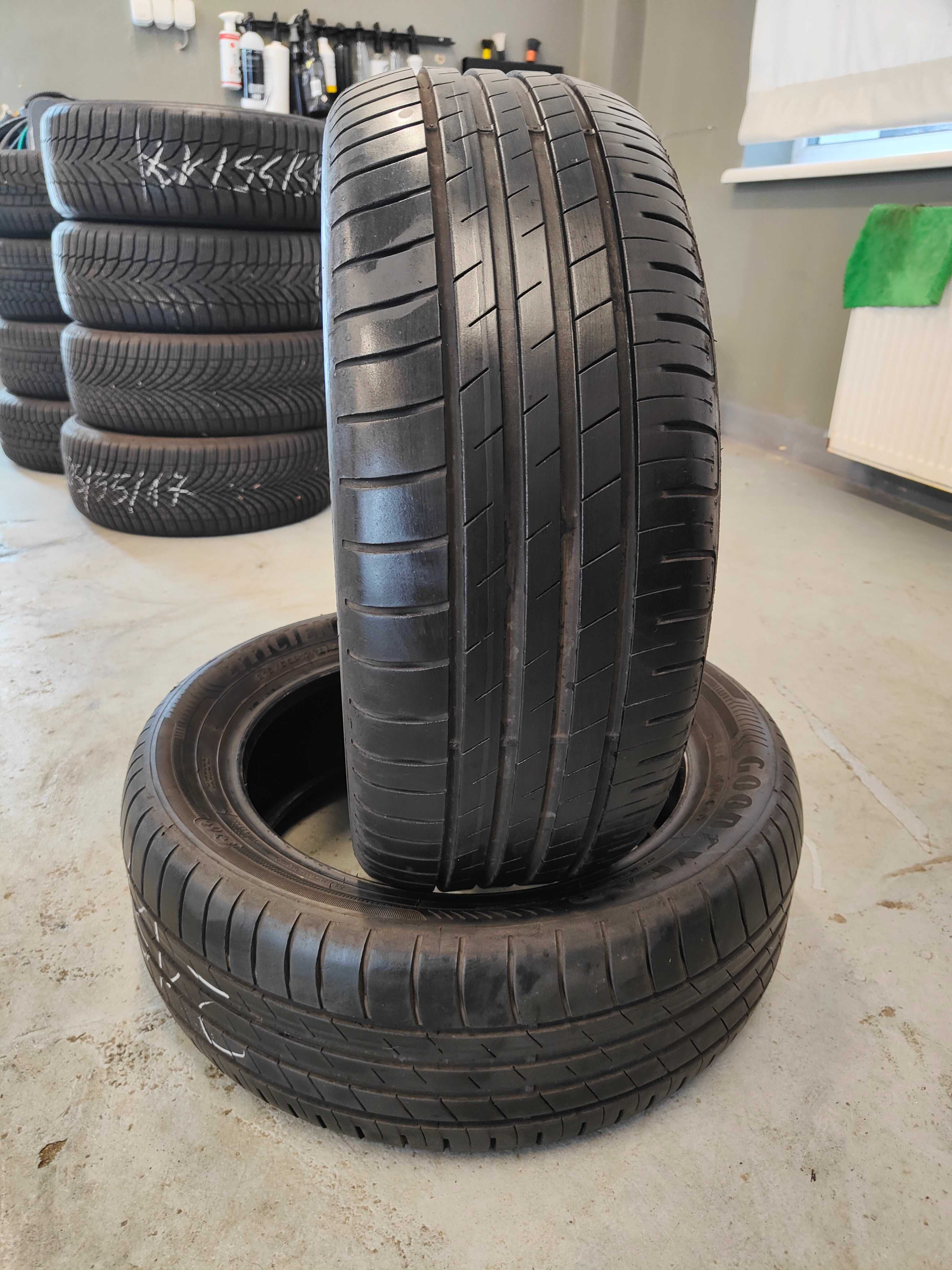 :300 letnie Opony GoodYear Efficient Grip 215/55/17