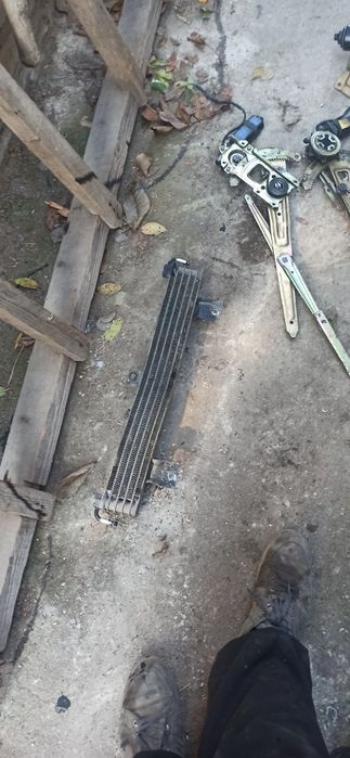 Радиатор масляный на Hyundai h100 хюндай Портер