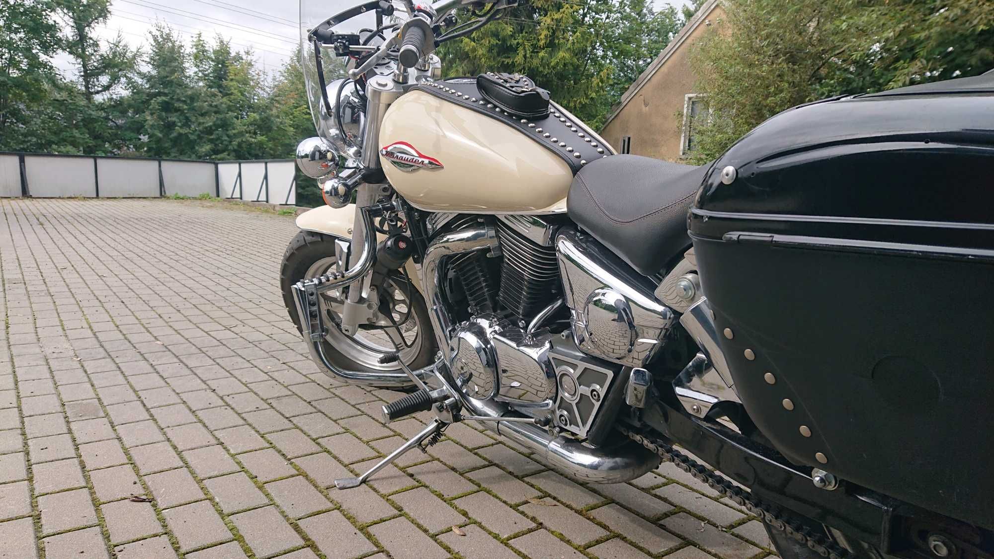 Suzuki Marouder VZ 800
