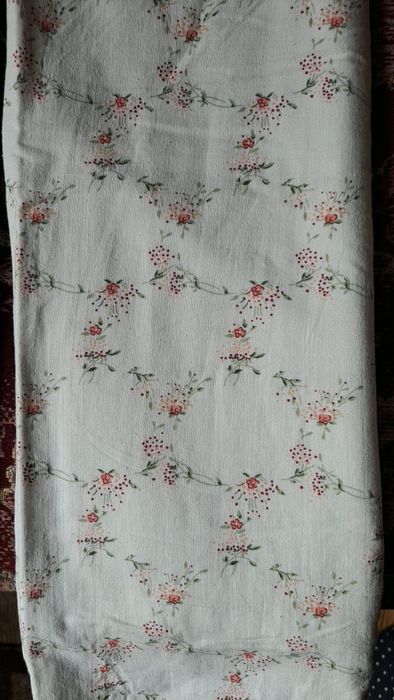 2 poszewki na poduszke  gratis jasiek