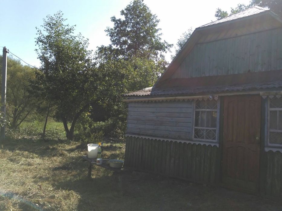 Продам Будинок у селі Мелені Коростенського р-ну Житомирської обл.