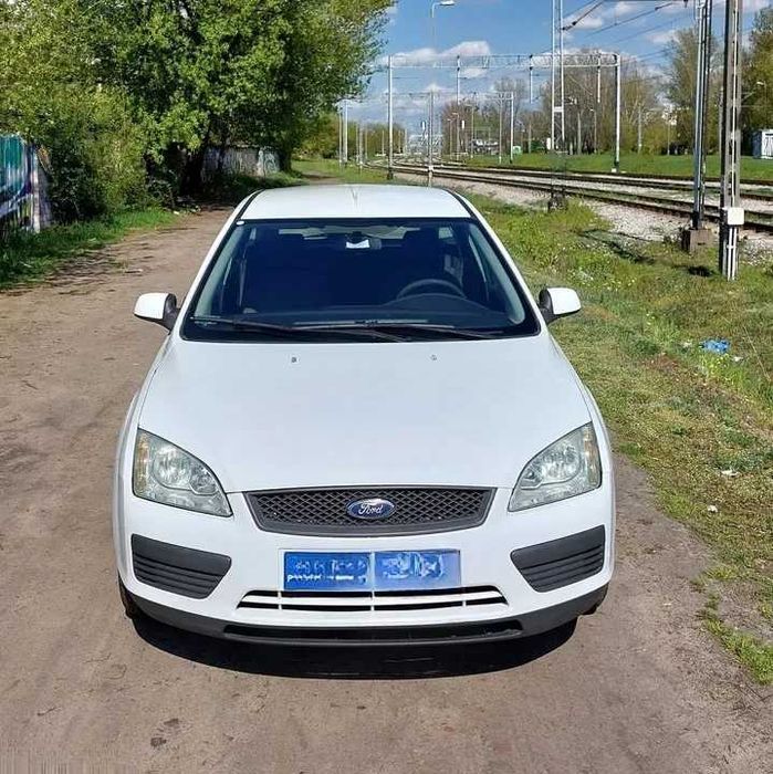 Wypożyczalnia Samochodów Wynajem Aut Warszawa  75 zł/doba