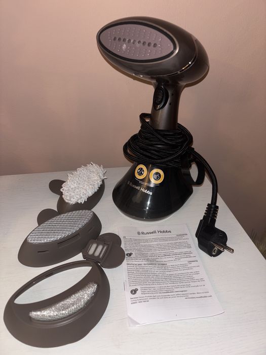 Parownica do ubrań Russell Hobbs Aroma 1800W 32g/min