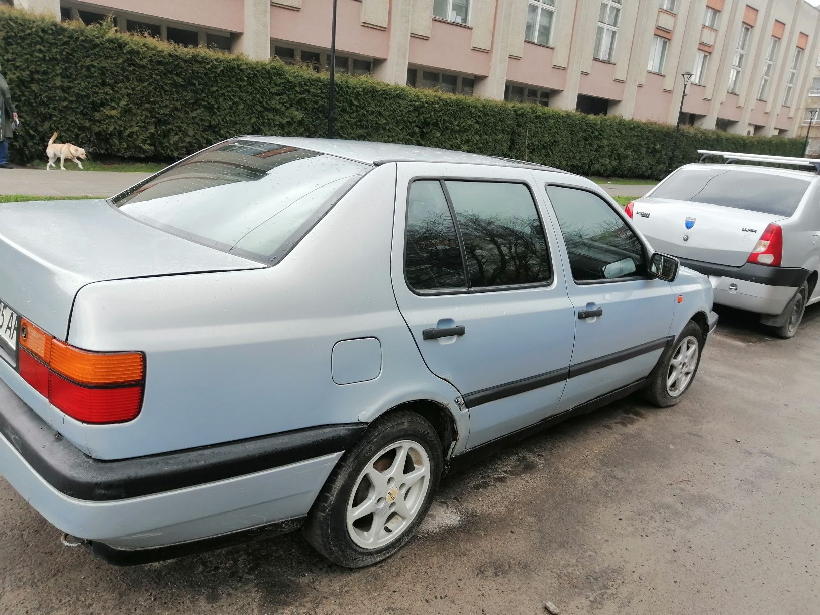 Volkswagen vento 1.8 gas