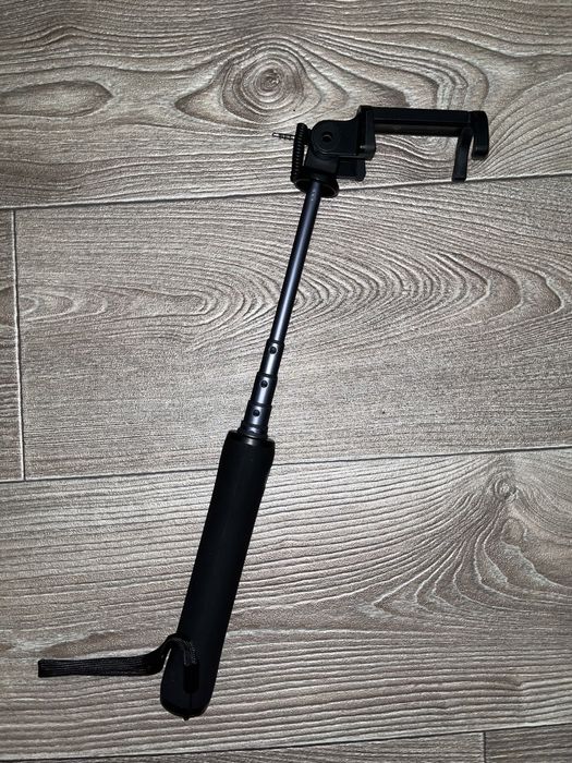 Селфи палка Xiaomi (mi selfi stick)