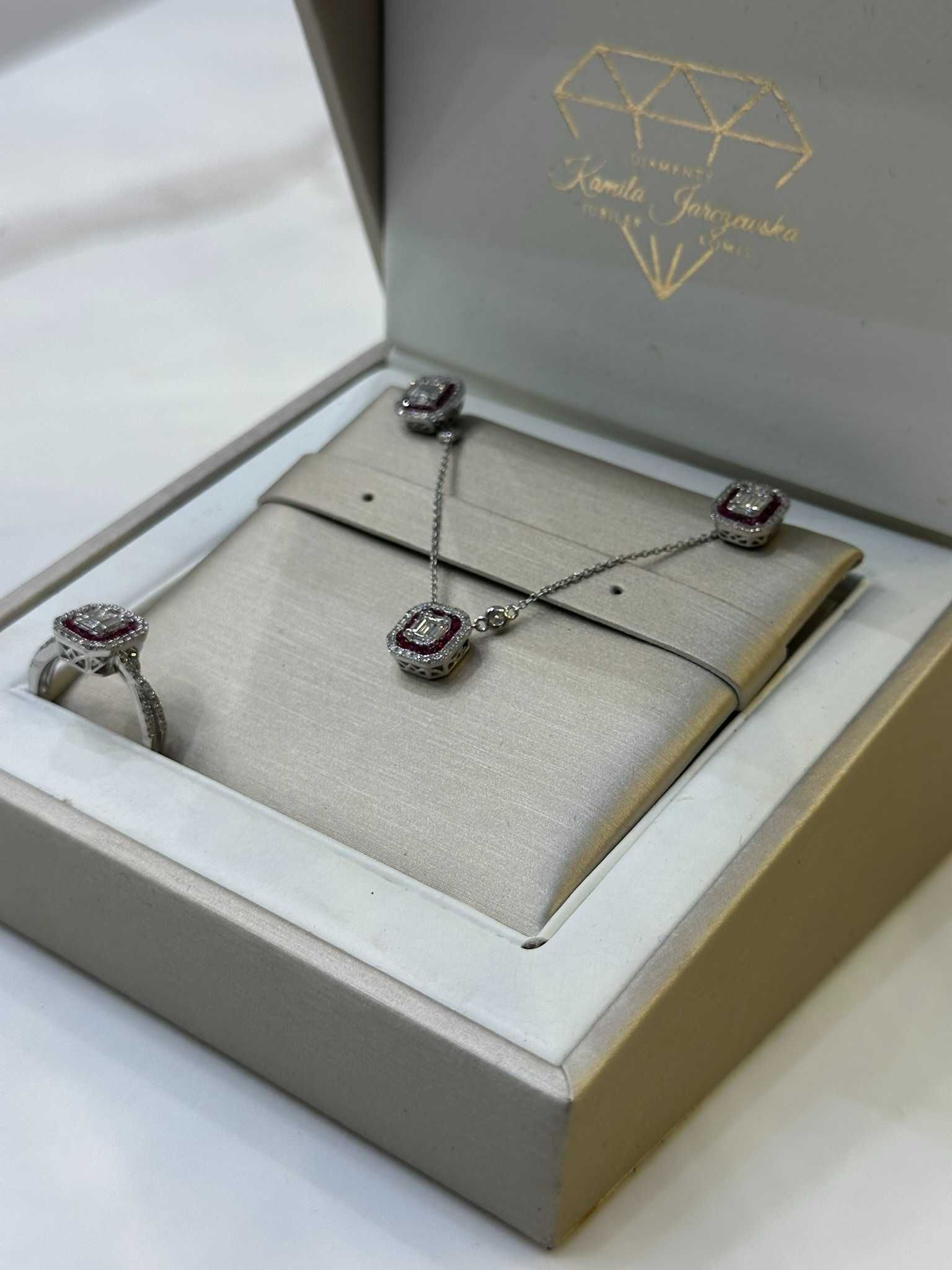 Naszyjnik wisiorek rubiny diamenty bagiety 0.85 Ct