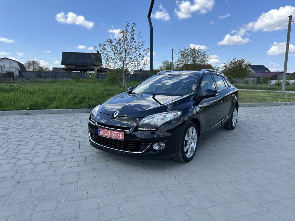 Продам Renault Megane III 2012