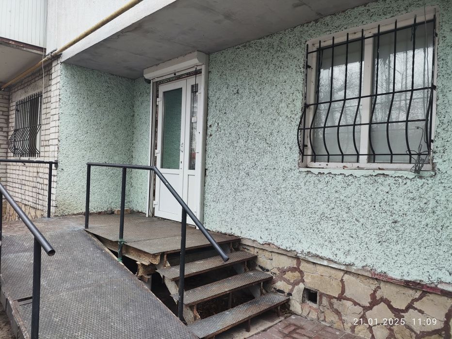 Продам приміщення в центрі