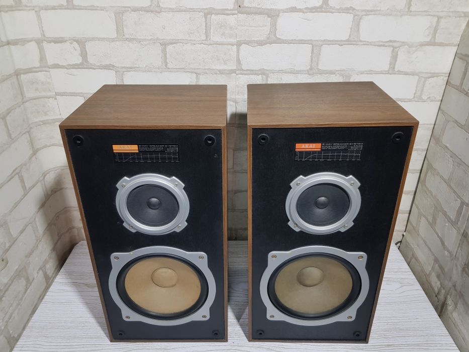 Акустика AKAI SR-H30, потужність 40 Вт, б/у з Німеччини