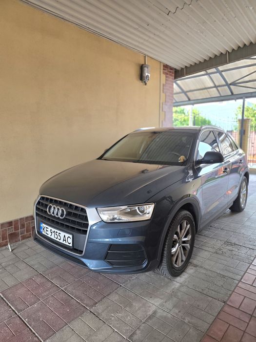 Продам авто AUDI Q3