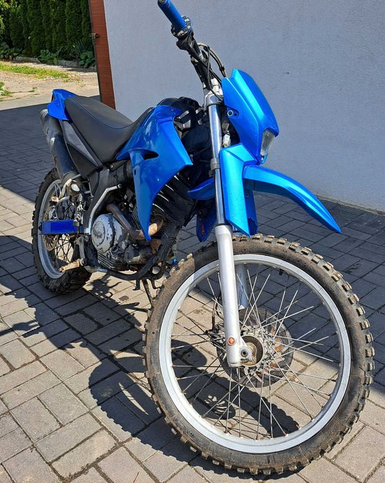 Yamaha XT 125R Enduro