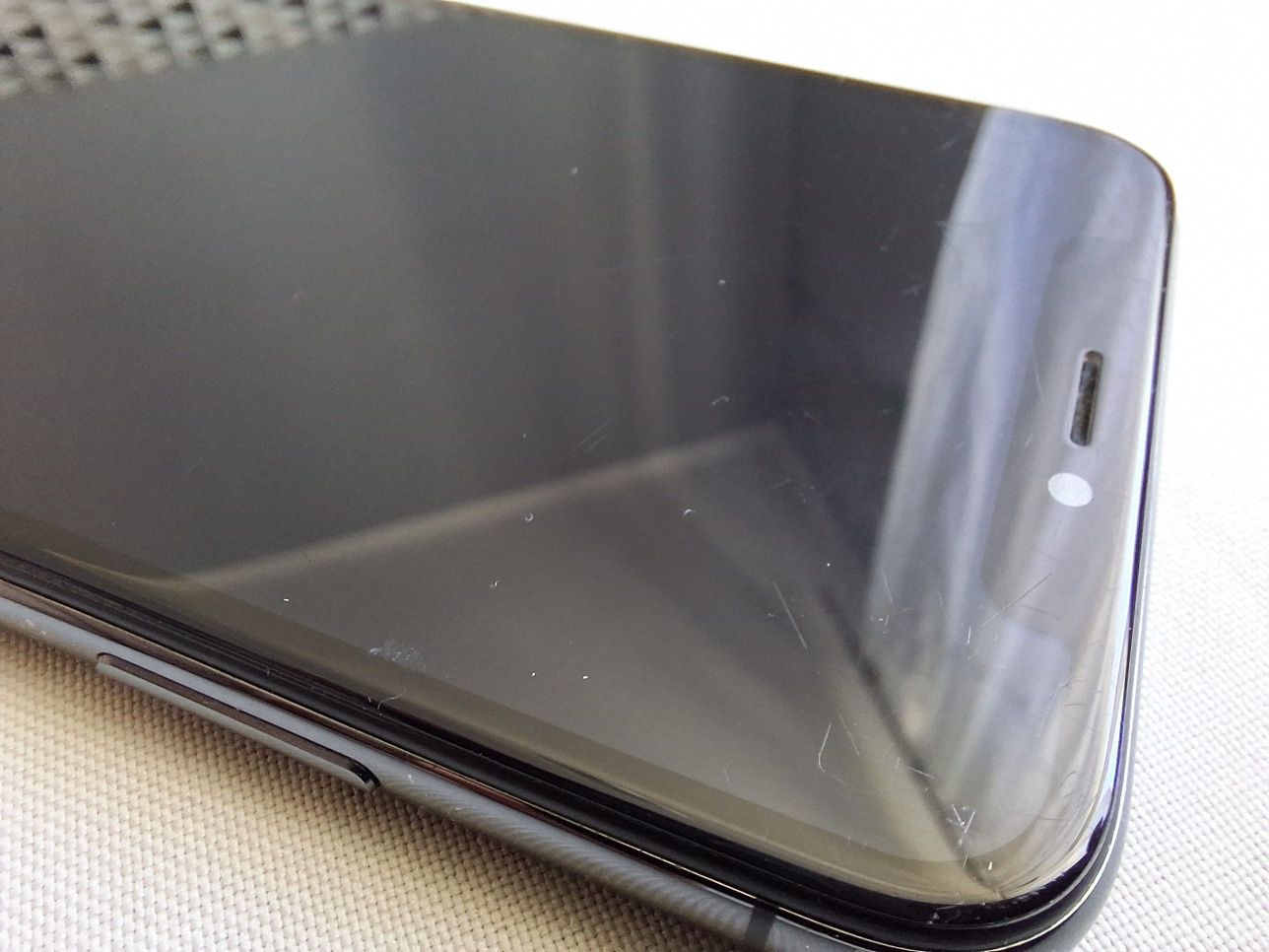 IPHONE X czarny [wady]