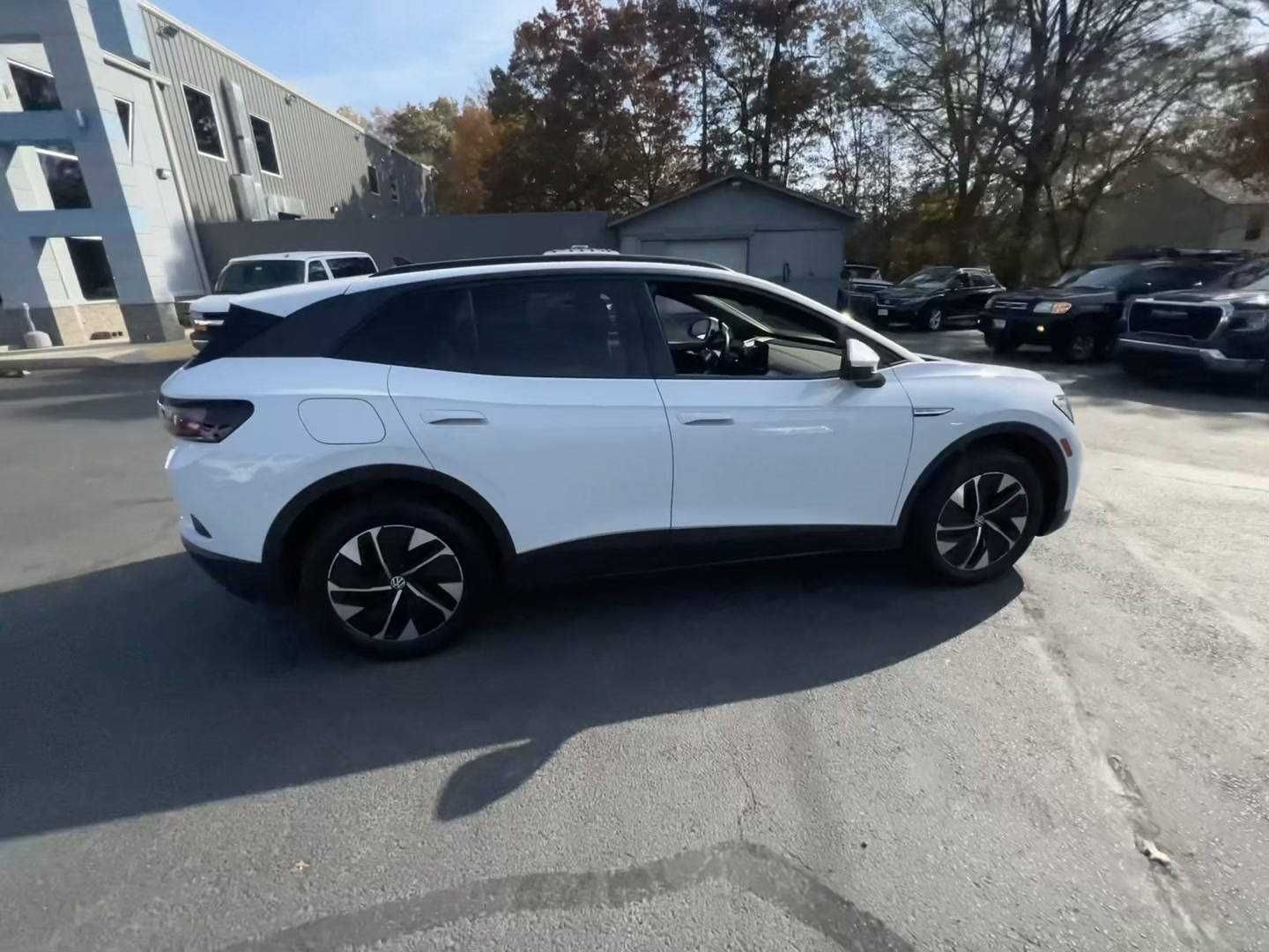 2022 Volkswagen ID.4 Pro