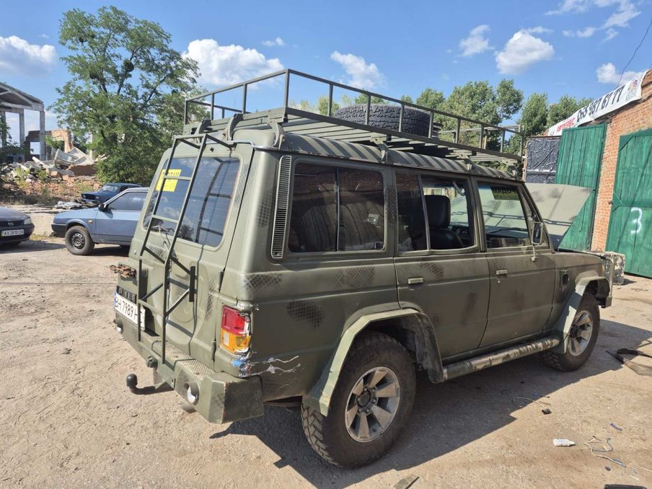 Паджеро 4/4 2.5тді украінська реєстрація