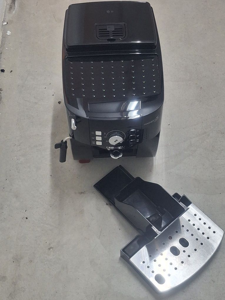 Máquina Café Automática ((( Delonghi Magnifica S )))