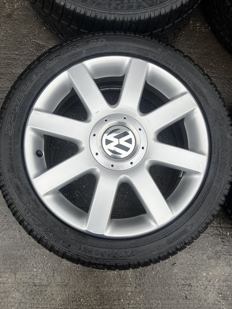 VW Golf V Jetta Touran Koła zimowe 205/50 R17 ET48,5 6JX17H2