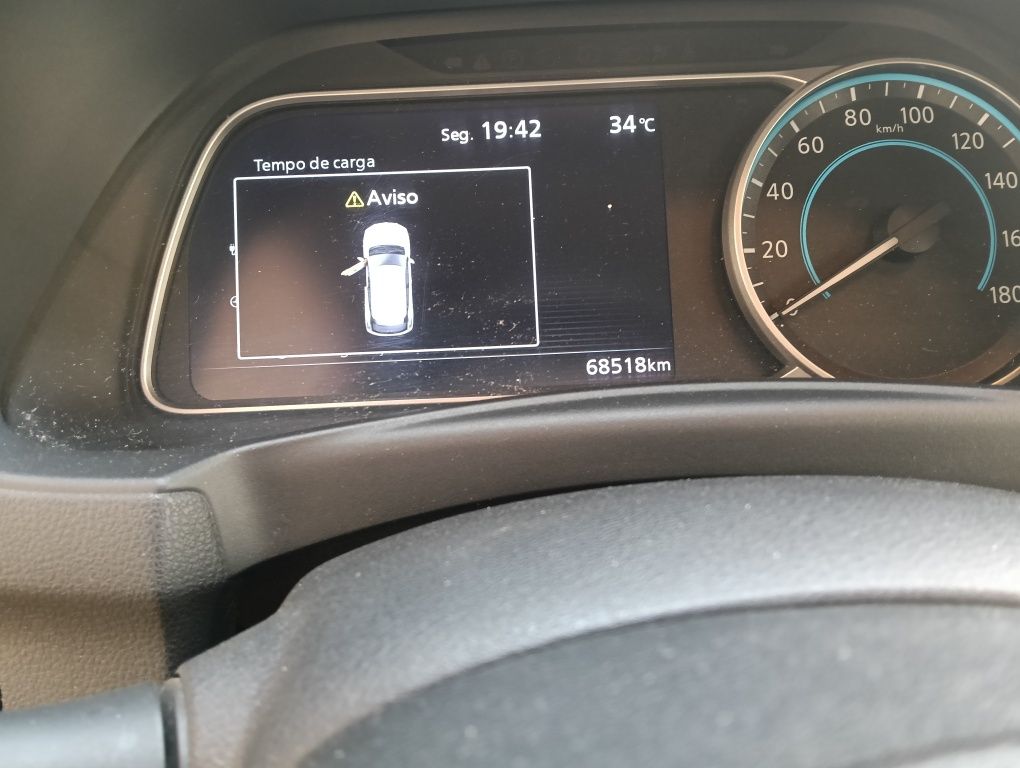 Vendo Nissan Leaf