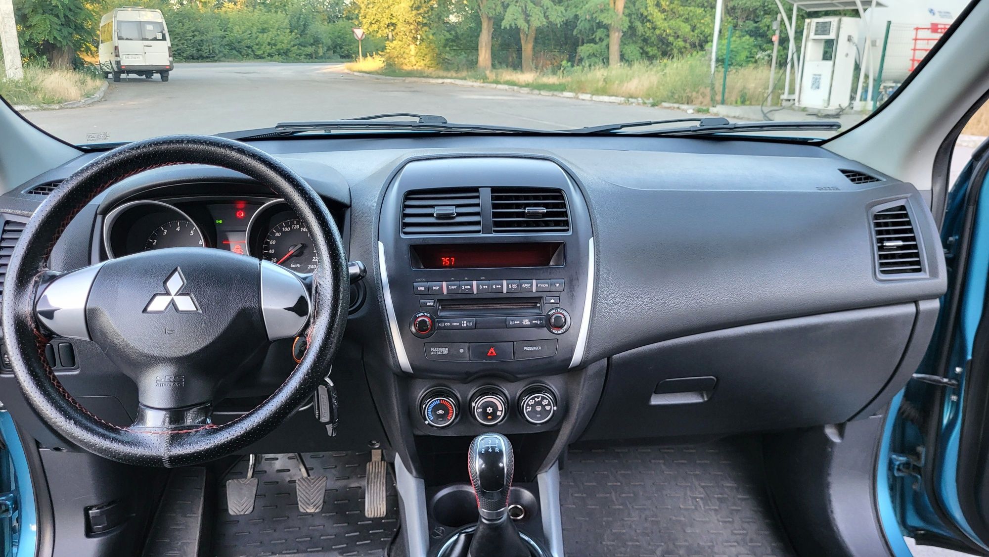 Mitsubishi ASX 2011 року
