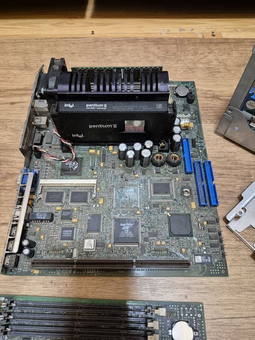 Płyty główne intel pentium 3 itd