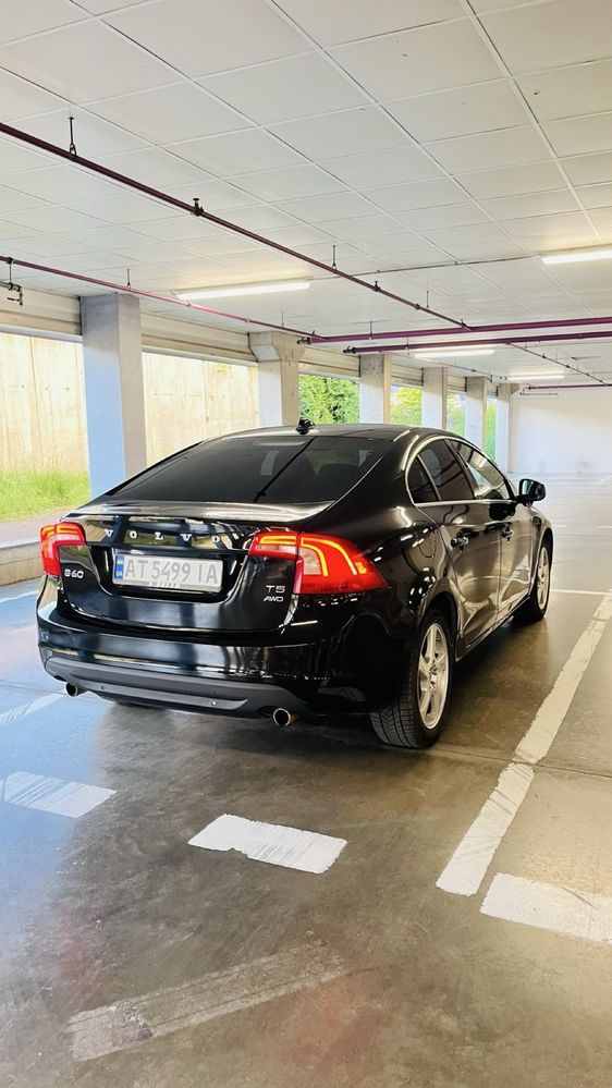 Продам Volvo s60 2.5 awd 2013