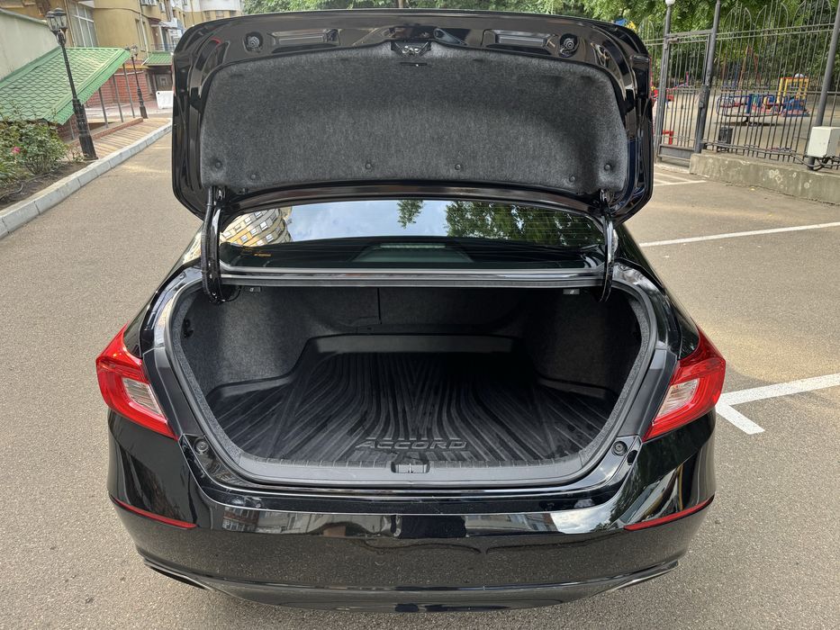 Продам Honda Accord Sport