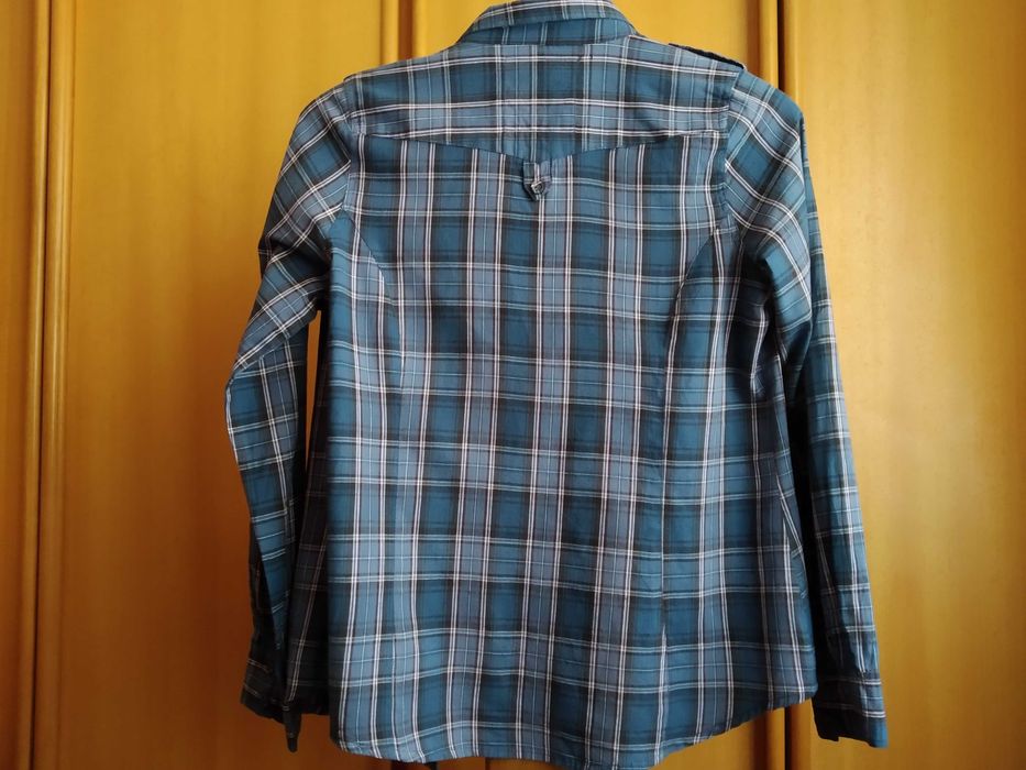 (COMO NOVA, PORTES GRÁTIS) Camisa Azul Macia de Mulher (Tamanho 42)
