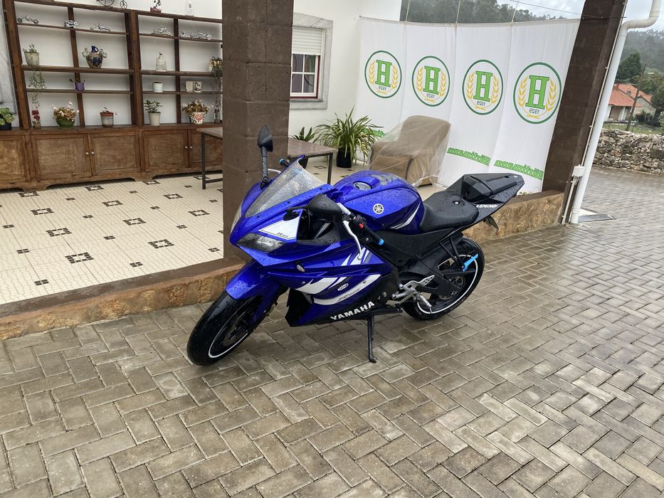 Yamaha yzf r 125