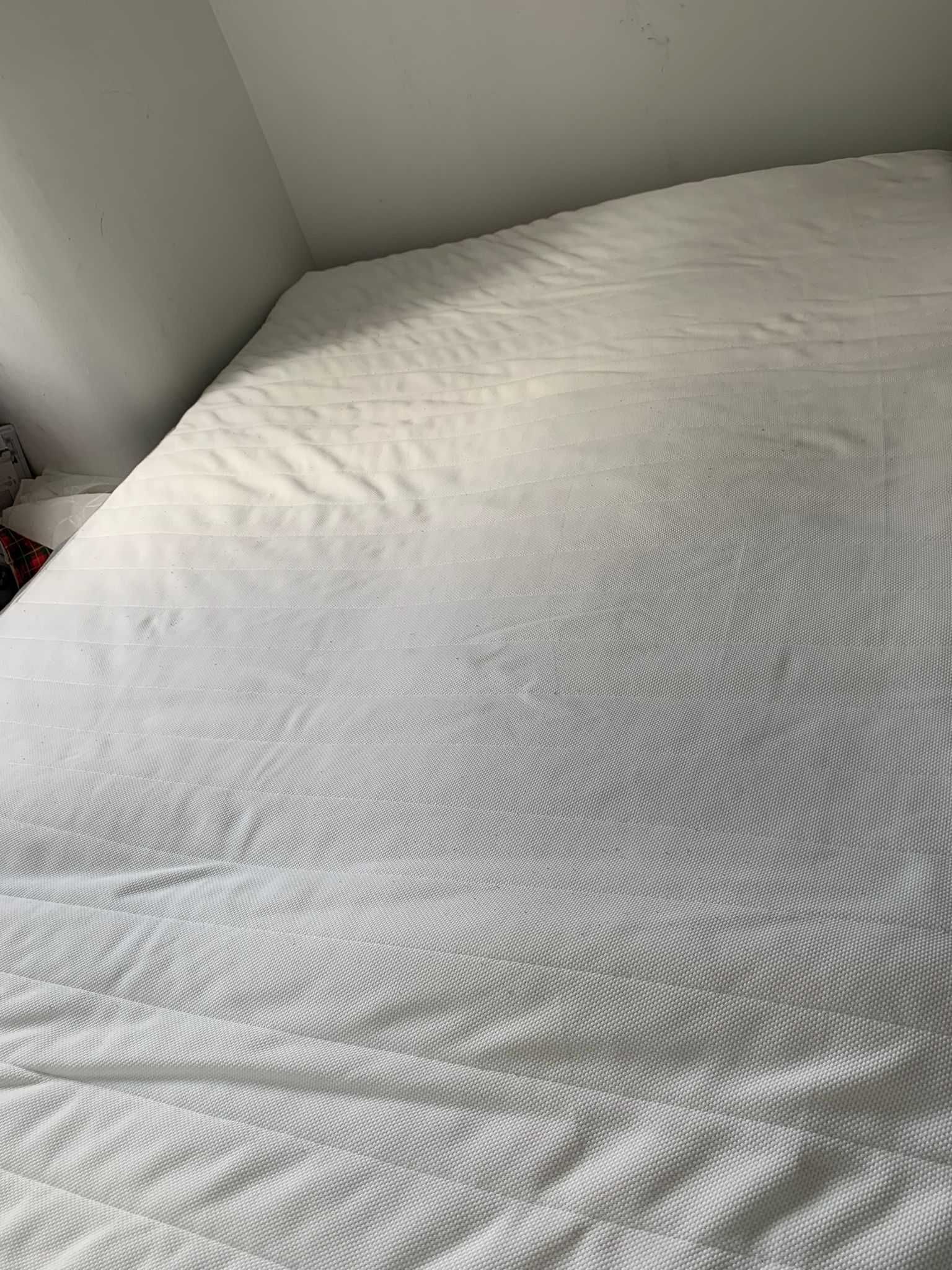 Sofá cama de 3 lugares com baú de €200 por €180