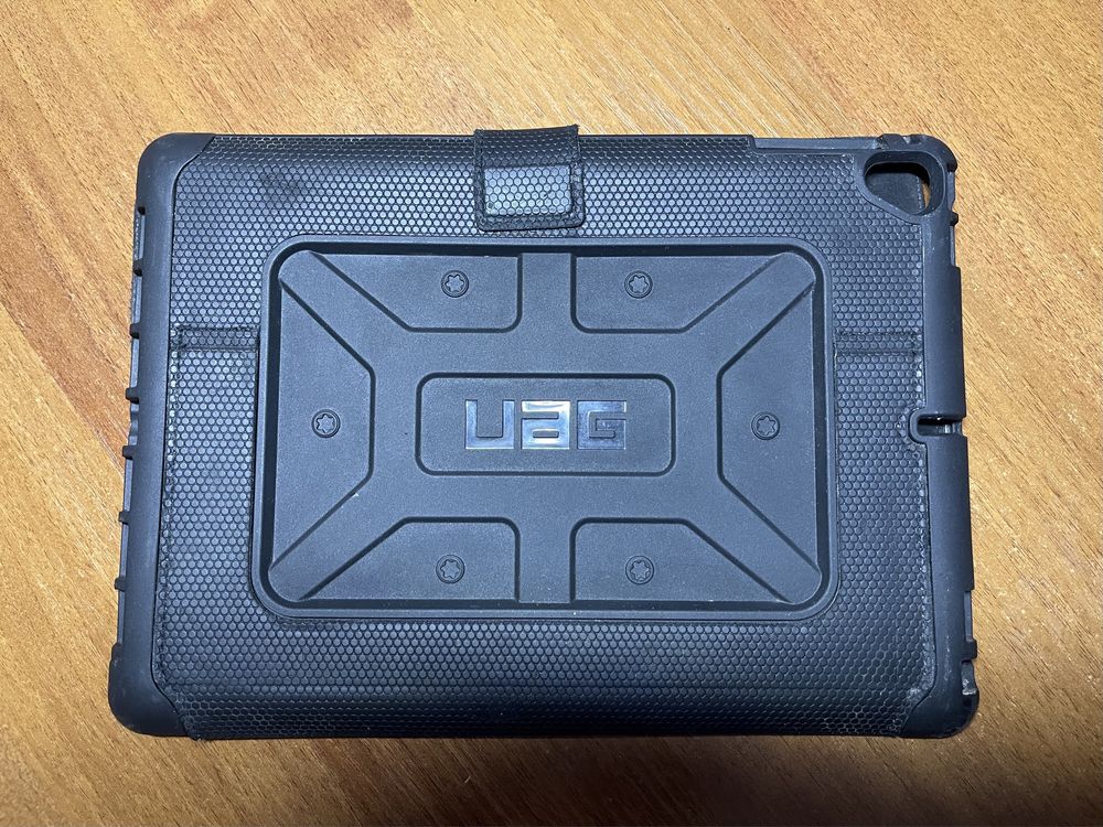 Чохол UAG для Apple Ipad Air/Air 2 чорний