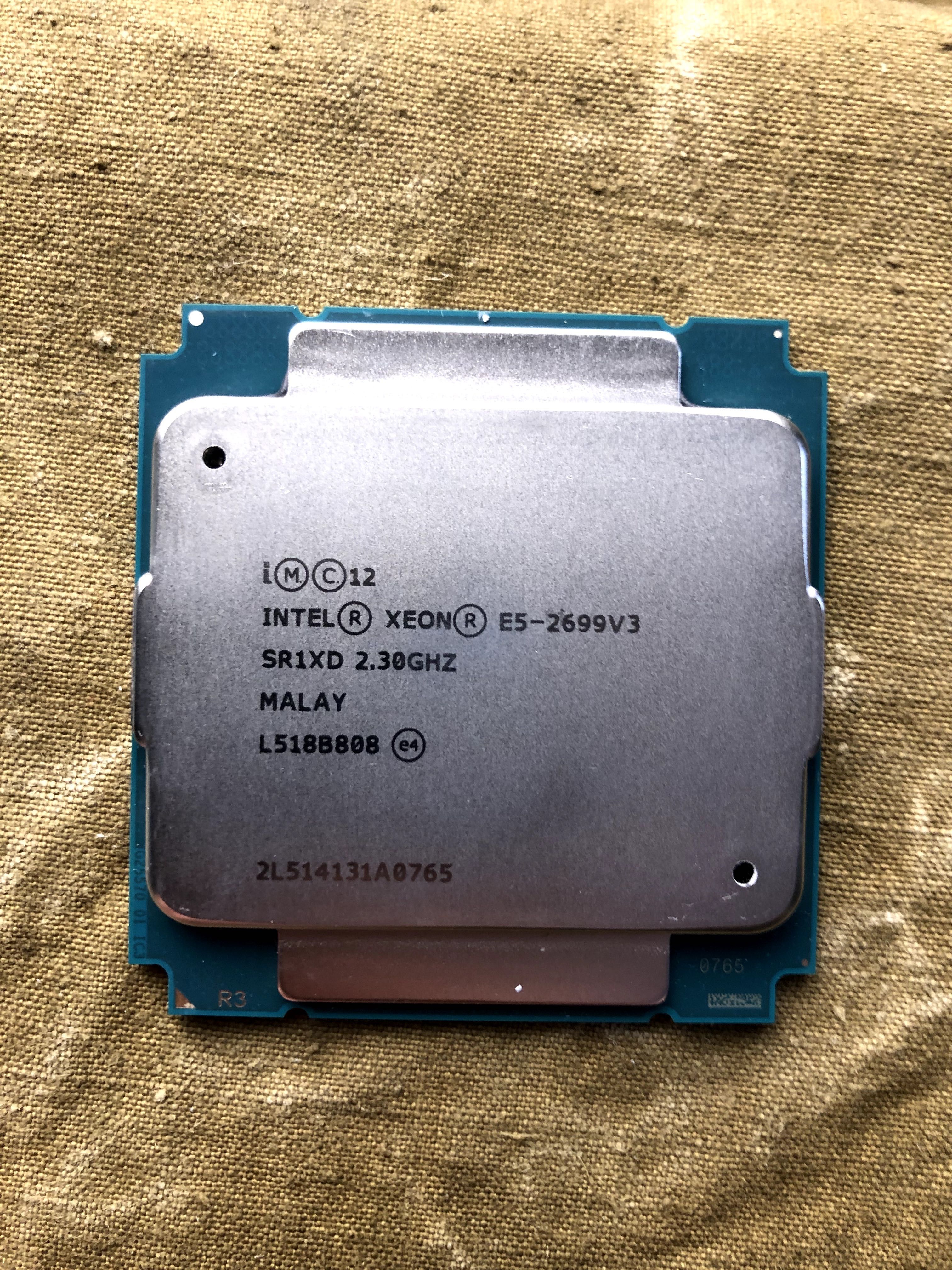 Процесори Intel Xeon E5-2699v3 [2.3GHz, 18 ядер] LGA2011-3